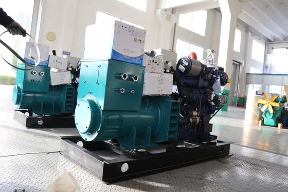 50/60HZ Frequency 100KW/125KVA Weichai Marine Diesel Generator Water Cooled Method