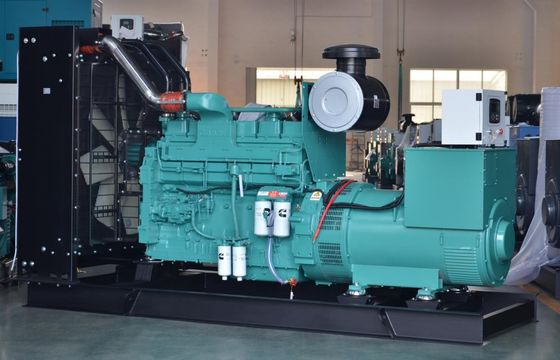Cummins 200KW Diesel Generator Set with Silent Canopy and Smartgen HGM6110 Controller